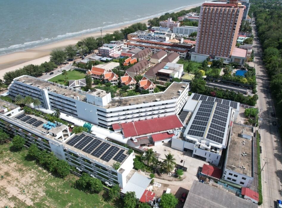 4C4F3879-CC57-4212-B6E8-A43957ED62D4