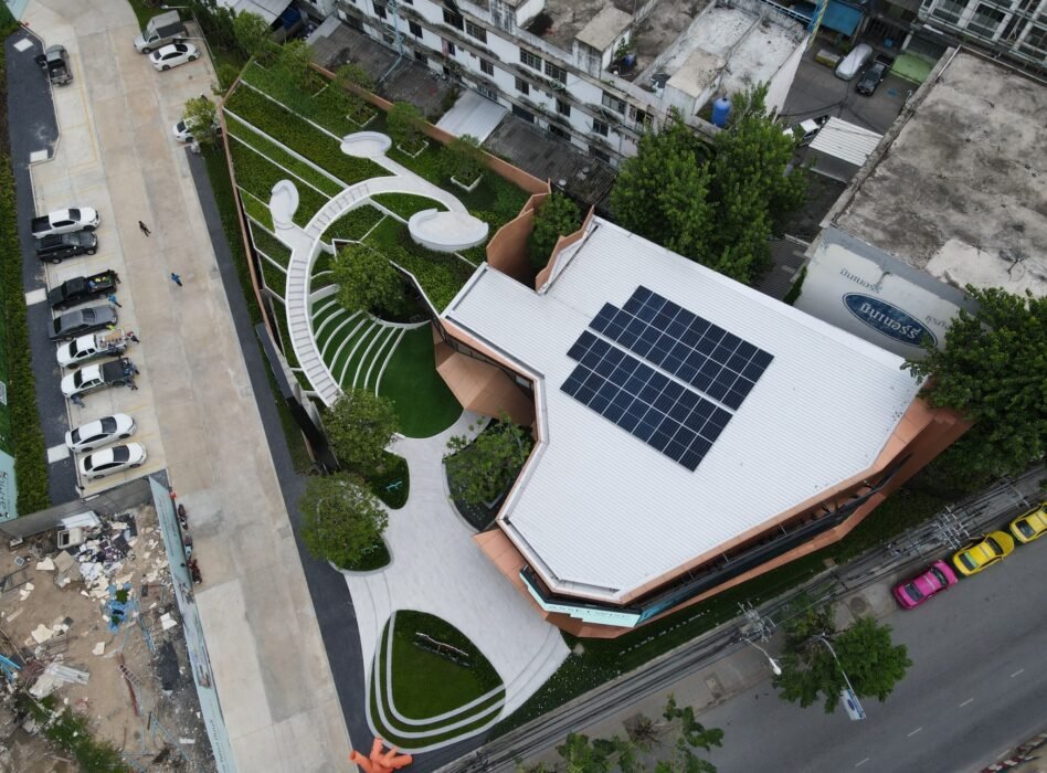 Solar Roof สำนักงานขาย ATMOZ มีนบุ โดรน (5)